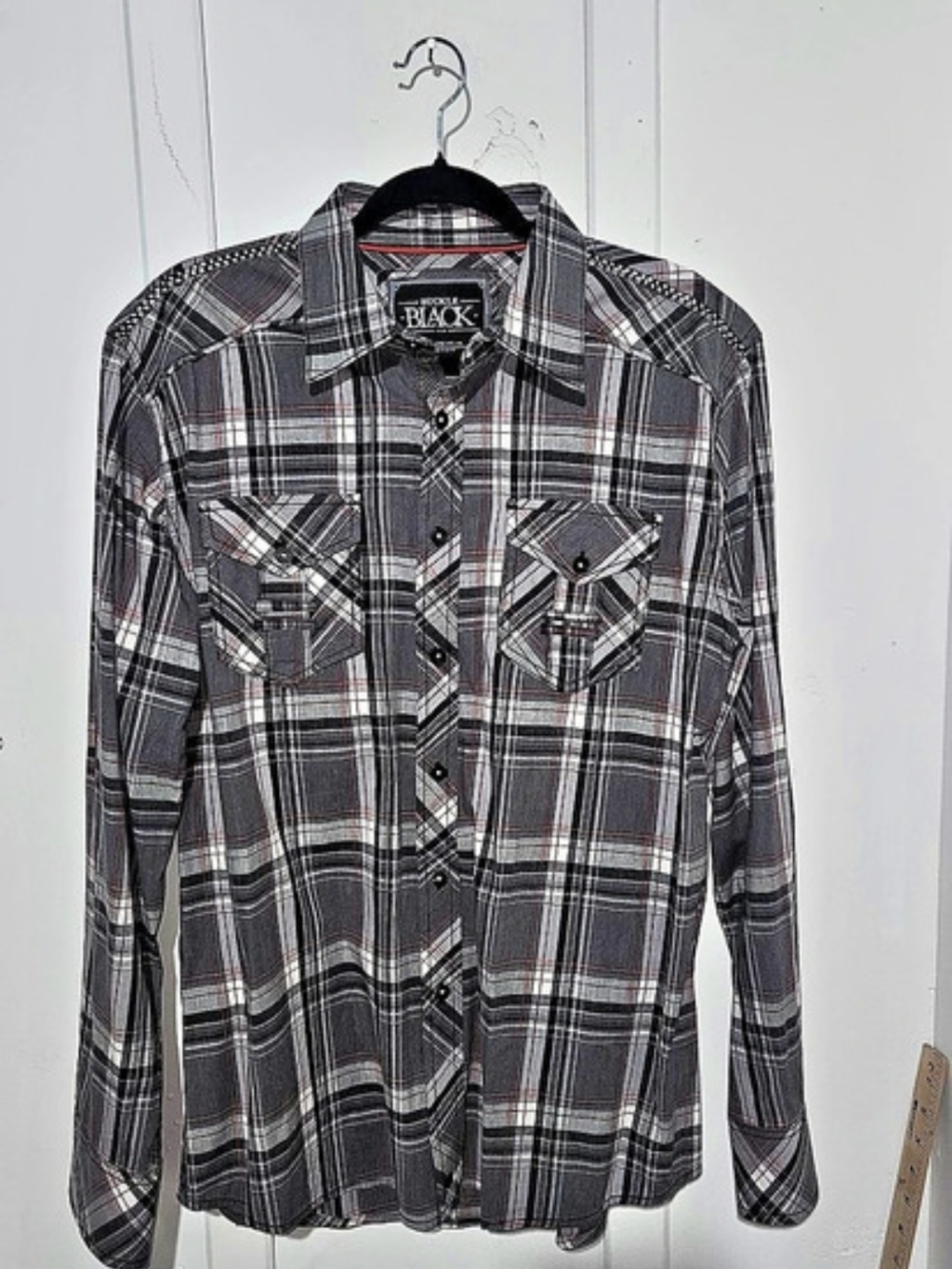 Buckle Black Men's Plaid Button Down Size Medium